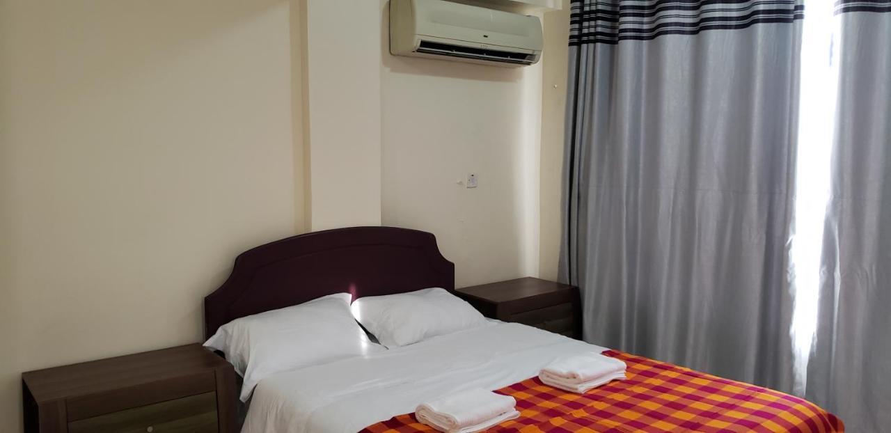 Pearl At Oyster Bay Bed and Breakfast Νταρ ες Σαλάμ Εξωτερικό φωτογραφία